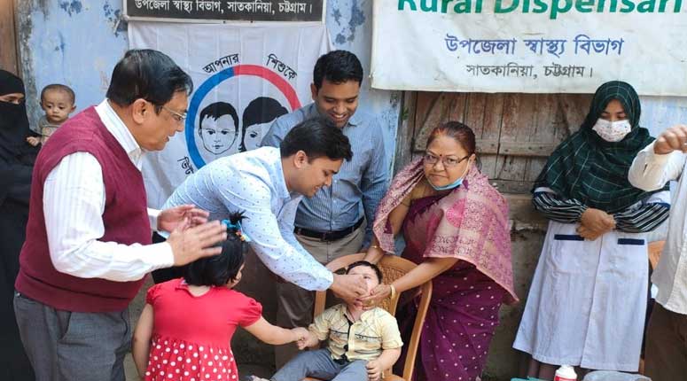 সাতকানিয়া থানা ডিসপেনসারিতে ভিটামিন-এ প্লাস ক্যাম্পেইনে