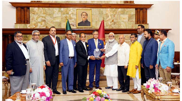 টেলিভিশন চ্যানেল মালিক সমিতি (অ্যাটকো) এর ১১ সদস্যের একটি প্রতিনিধি দল আজ বঙ্গভবনে রাষ্ট্রপতির সঙ্গে সাক্ষাত