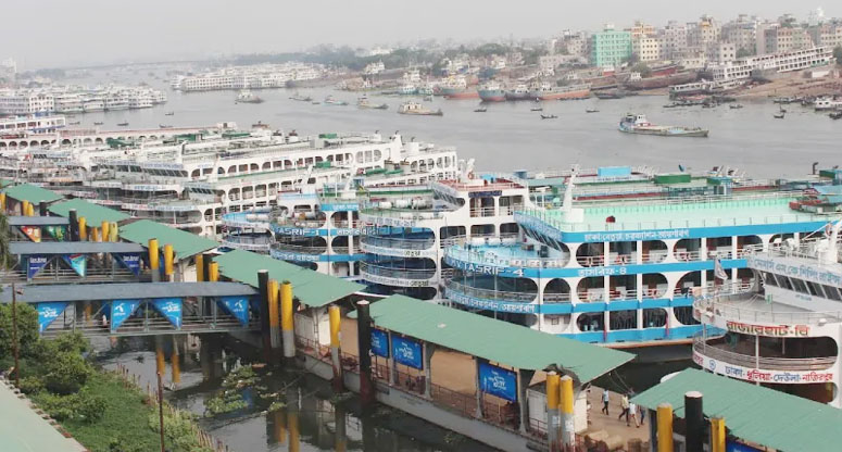 ঘূর্ণিঝড় ‘ডানা’: ঢাকা থেকে বিভিন্ন রুটে লঞ্চ চলাচল বন্ধ