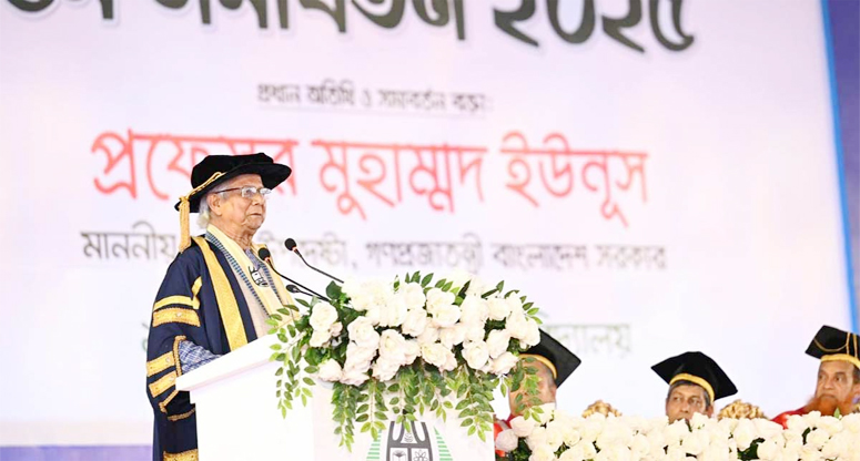 ‘সমাবর্তী-শিক্ষার্থী তারুণ্যকে বিশ্ব গড়ার স্বপ্ন দেখার তাগিদ’