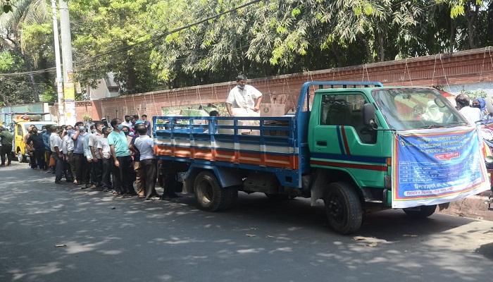 টিসিবির পণ্য বিক্রি