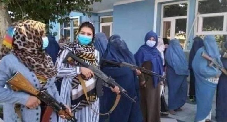 তালেবান ঠেকাতে অস্ত্র হাতে আফগান নারীরা
