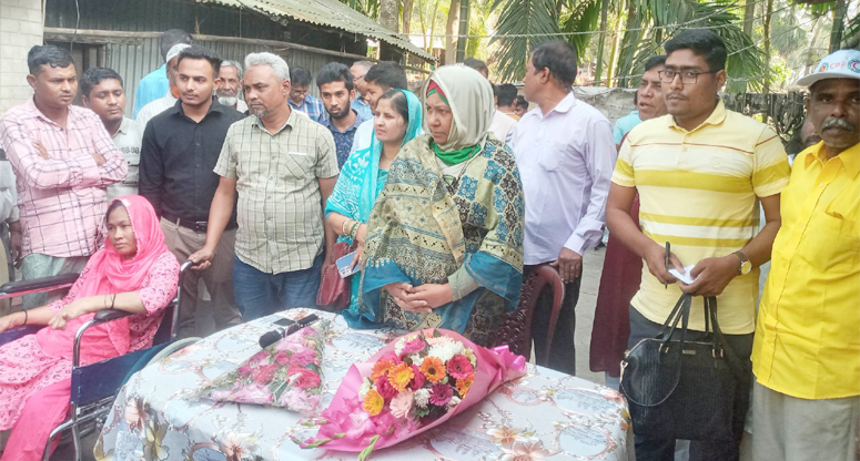 আনোয়ারায় আশ্রয়হীনদের ঘর পরিদর্শনে ওয়াশিকা আয়েশা খান এমপি