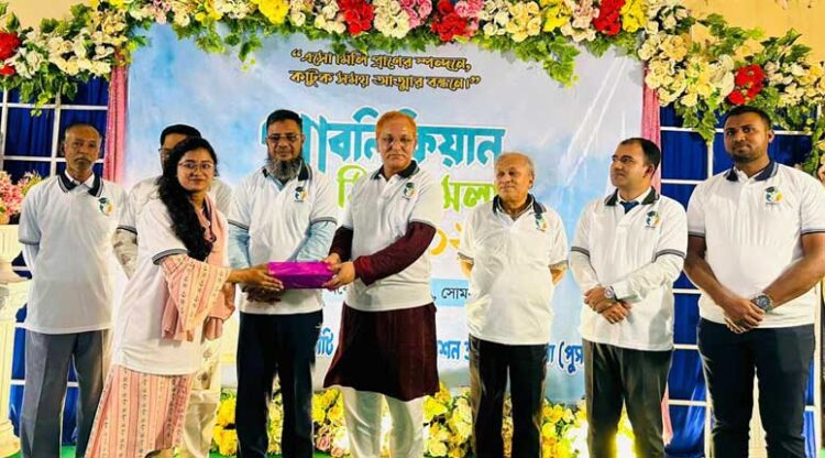 প্রধান অতিথি পুসাকের উপদেষ্টা মিজানুর রহমান মজুমদার