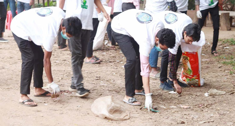 চবিতে পরিষ্কার অভিযান