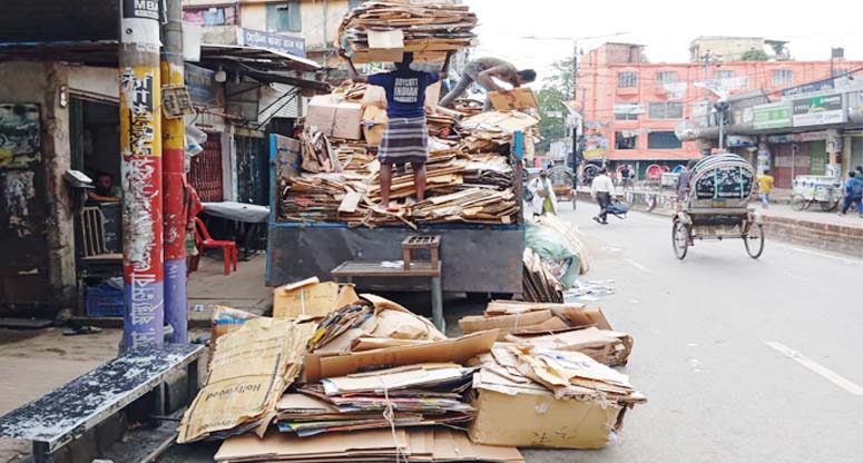 পুনর্বিন্যাসের পথে কাভার কার্টুন