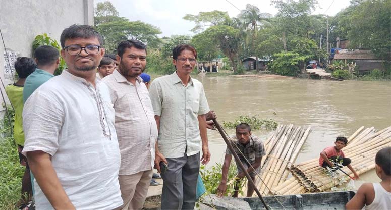 বোয়ালখালীতে সেতু ভেঙে আহত ২, পারাপার বন্ধ