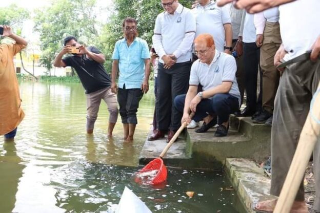 ‌পোনা অবমুক্ত করণ 