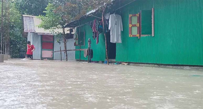 কুমিল্লায় বন্যায় চারজনের মৃত্যু