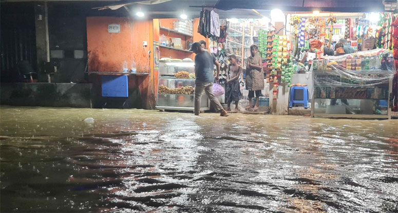 কক্সবাজারে ২৪ ঘণ্টায় মৌসুমের সর্বোচ্চ ৪০১ মিলিমিটার বৃষ্টিপাত