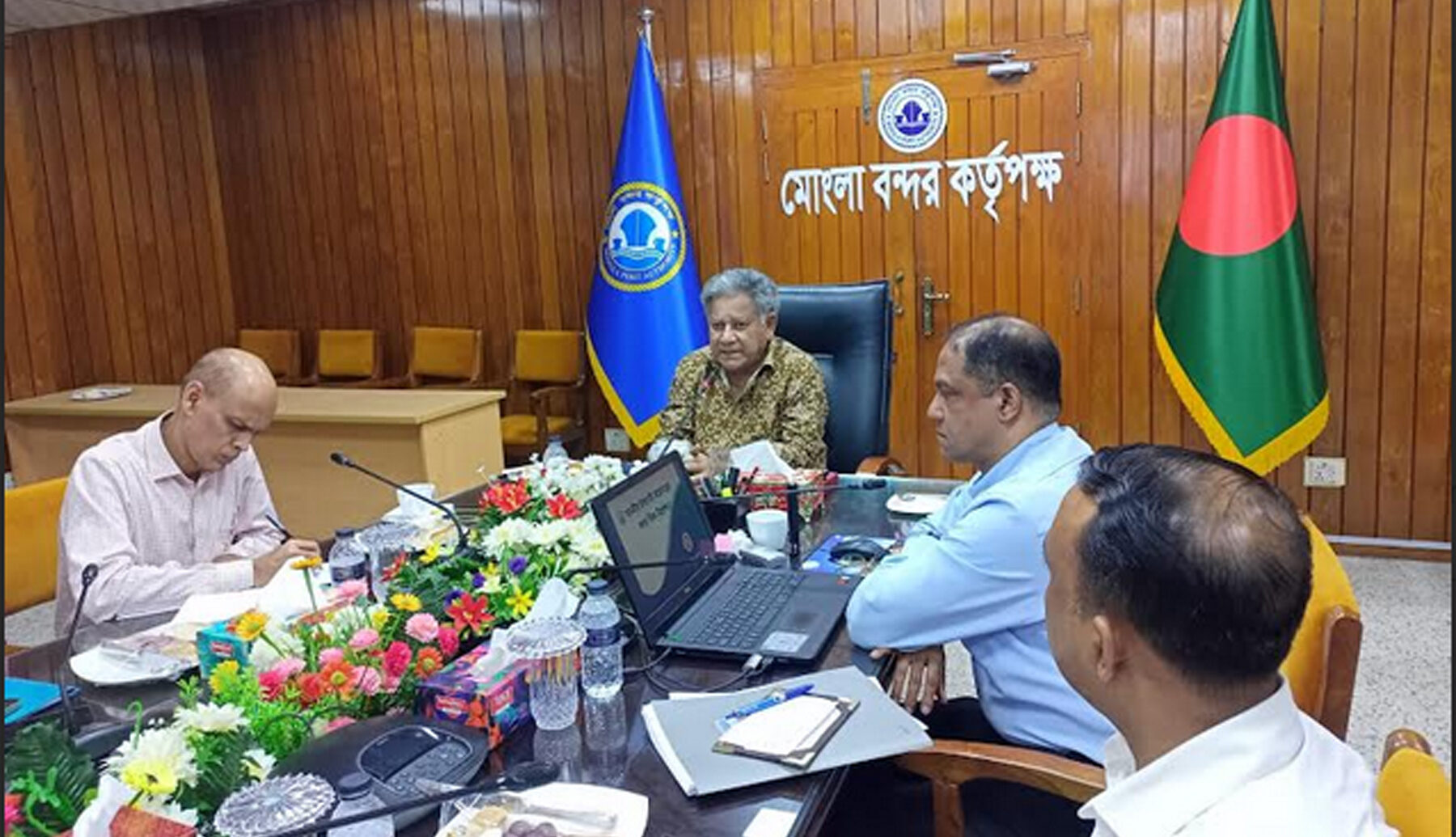 নৌপরিবহন উপদেষ্টা ব্রিগেডিয়ার জেনারেল (অব.) ড. এম. সাখাওয়াত হোসেন।