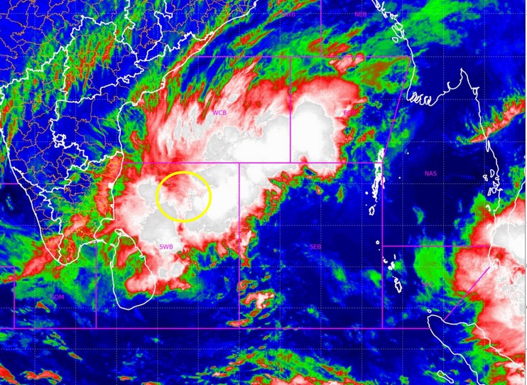 দক্ষিণপশ্চিম বঙ্গোপসাগর ও তৎসংলগ্ন এলাকায় অবস্থানরত গভীর নিম্নচাপটি