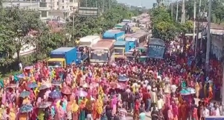 আবারওগাজীপুরে শ্রমিক বিক্ষোভ: মহাসড়ক অবরোধ