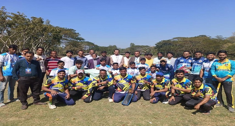 আনোয়ারায় রাফি স্মৃতি টি-২০ গোল্ডকাপ ক্রিকেট টুর্নামেন্ট উদ্বোধন