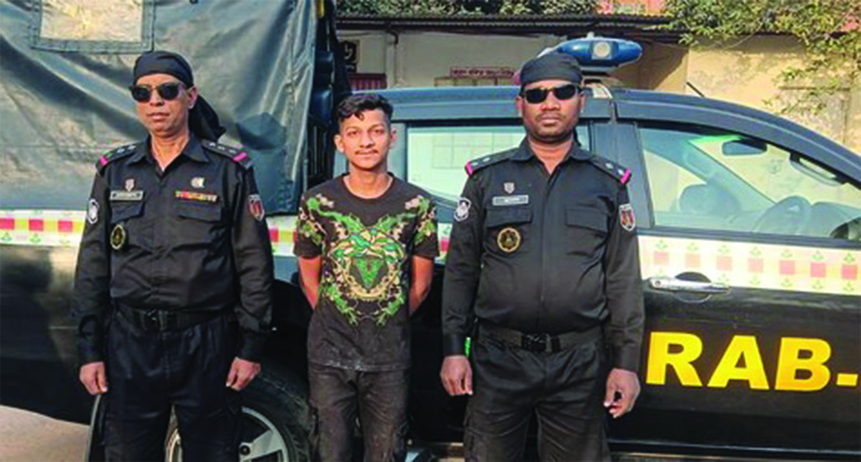 রাজ হত্যা মামলার আসামি বোমা মুন্না গ্রেপ্তার