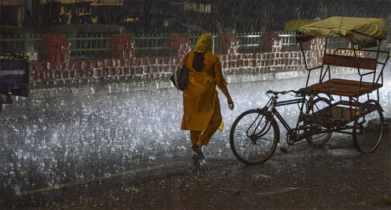 ভারতে প্রবল বৃষ্টি, ১৪ জনের মৃত্যু