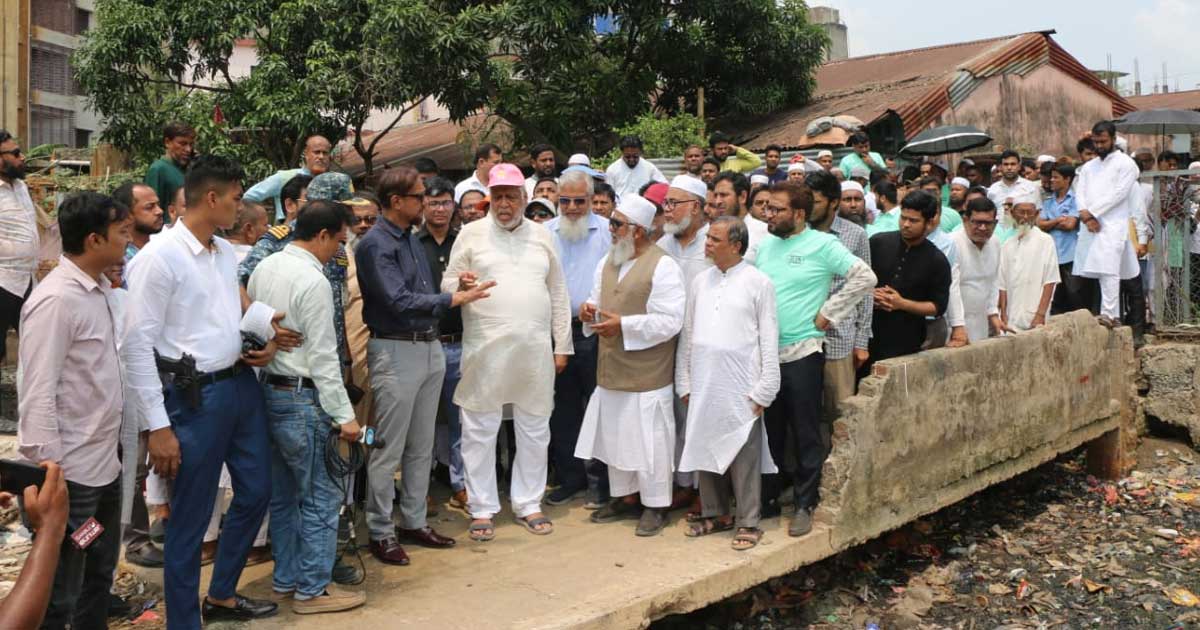 চট্টগ্রামের জলাবদ্ধতা মানবসৃষ্ট: জামায়াতের খাল খনন কার্যক্রম পরিদর্শনে উপদেষ্টা ফাওজুল